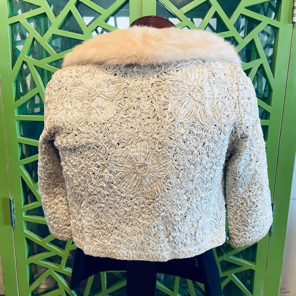 Robinson’s California Vintage Mink Collar Open Front Cropped Overcoat - Picture 6 of 6